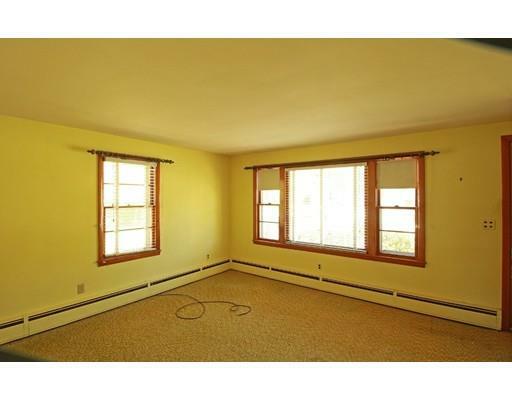 Property Photo:  38 Hollywood Street  MA 01420 