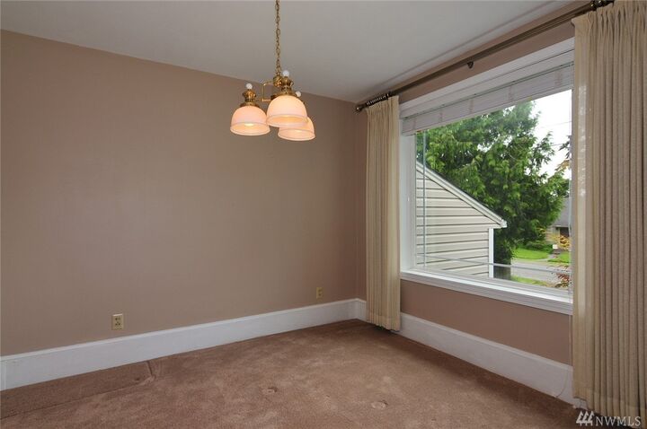 Property Photo:  12249 Evanston Ave N  WA 98133 