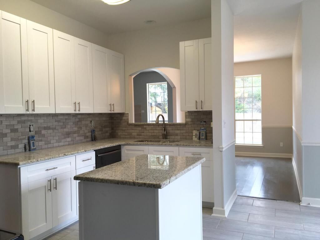 Property Photo: 283 Stahlman Avenue FL 32541