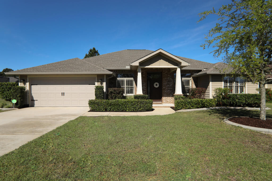 Property Photo:  2715 Lakes Edge Lane  FL 32566 