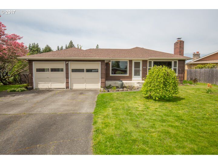 Property Photo: 7212 NW Mountlake Way WA 98665