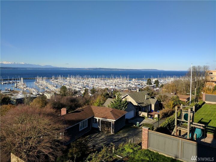 Property Photo:  3624 NW 65th Ct  WA 98117 