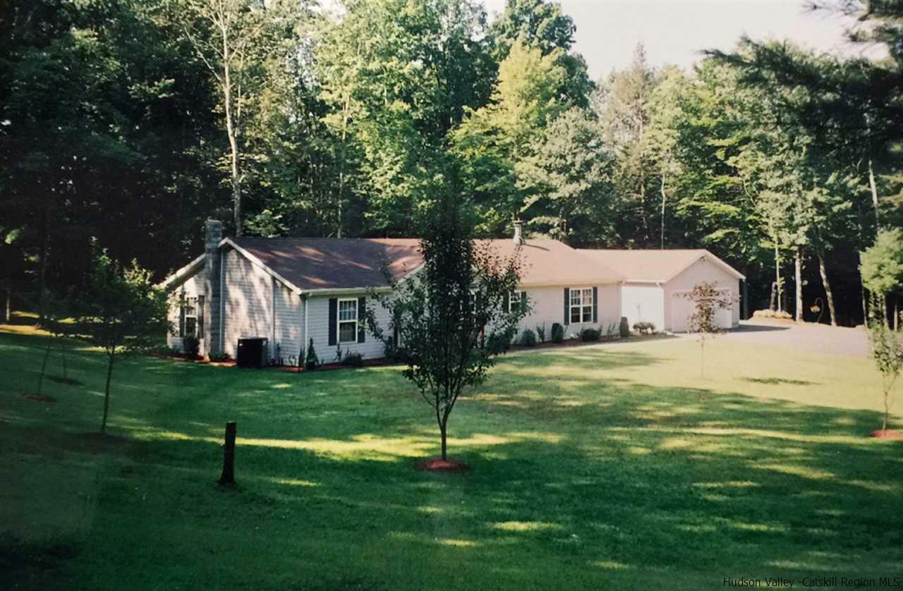 Property Photo: 182 Cantine NY 12484