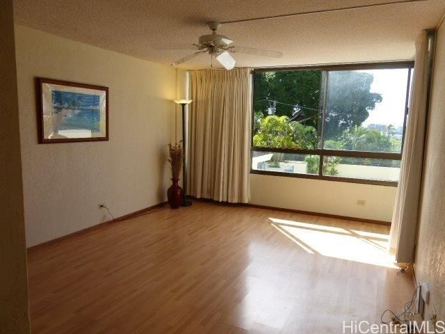 Property Photo: 1054 Green Street 205 HI 96822
