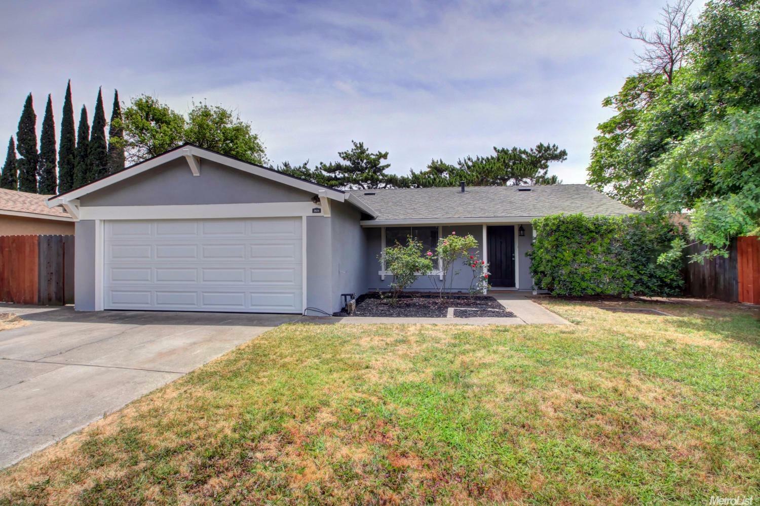 Property Photo:  2624 Shad Court  CA 95826 