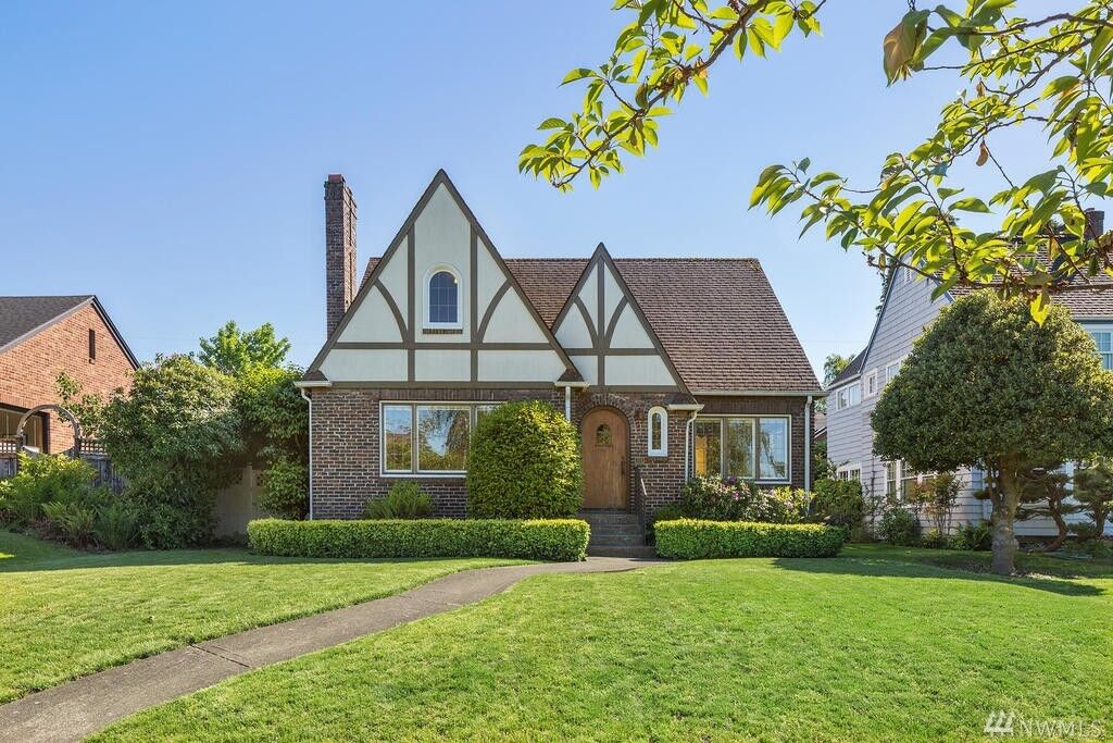 Property Photo: 616 North M St WA 98403