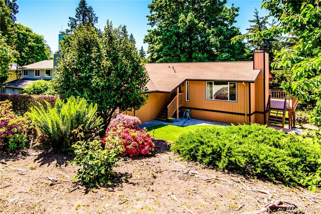 Property Photo:  503 22nd Av Ct  WA 98354 