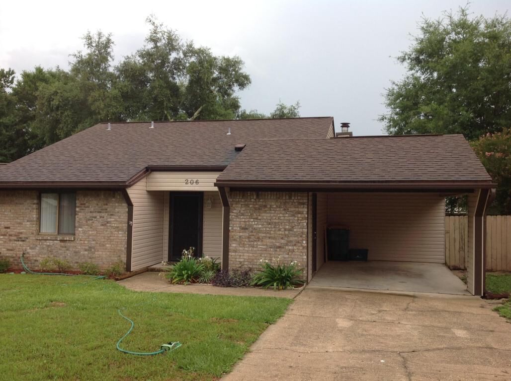 Property Photo:  206 Bartonwood Court  FL 32578 
