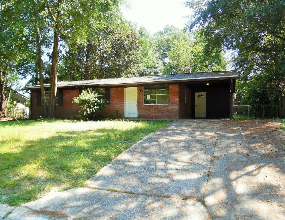 Property Photo:  507 Tall Pines Avenue  FL 32539 