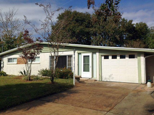 Property Photo: 227 NW Gilda FL 32548