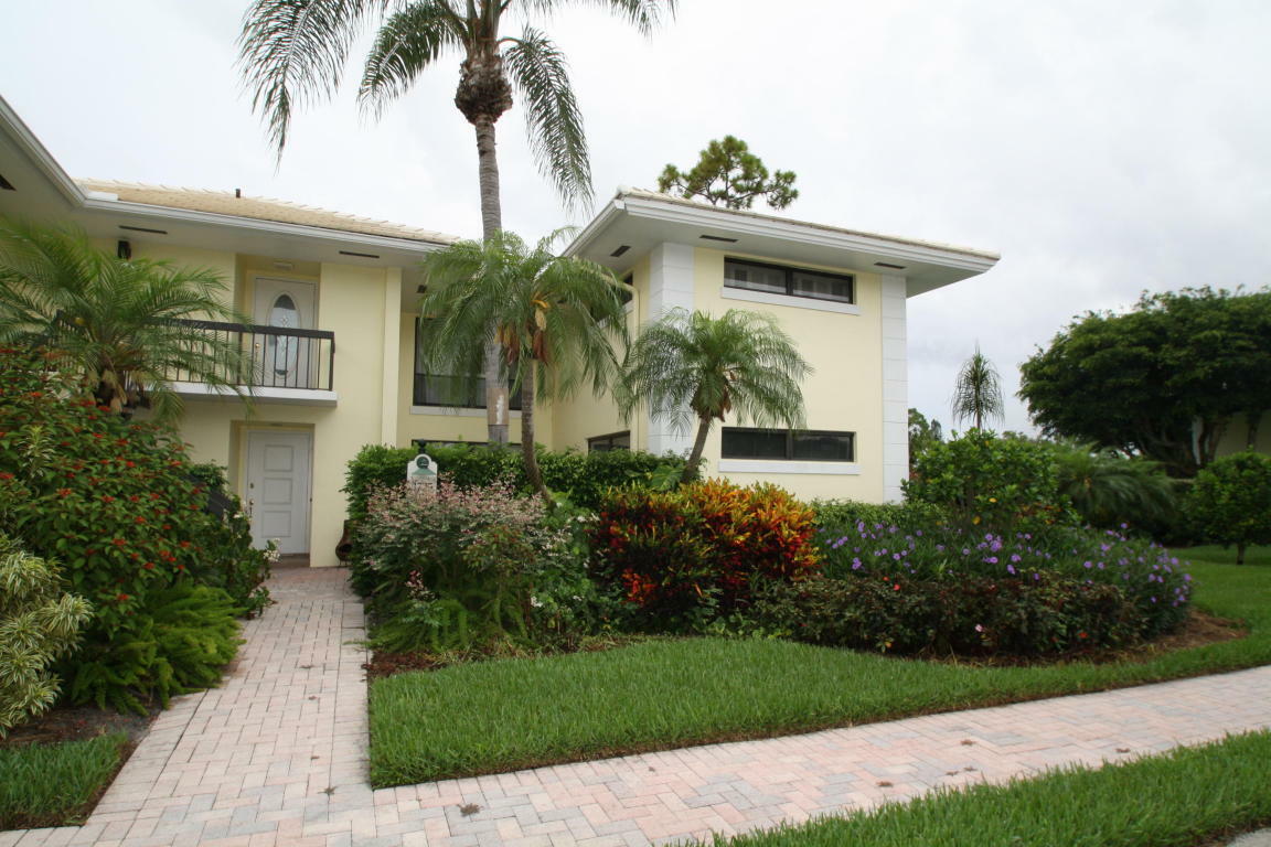 Property Photo: 3735 Quail Ridge Drive Bobwhite C FL 33436