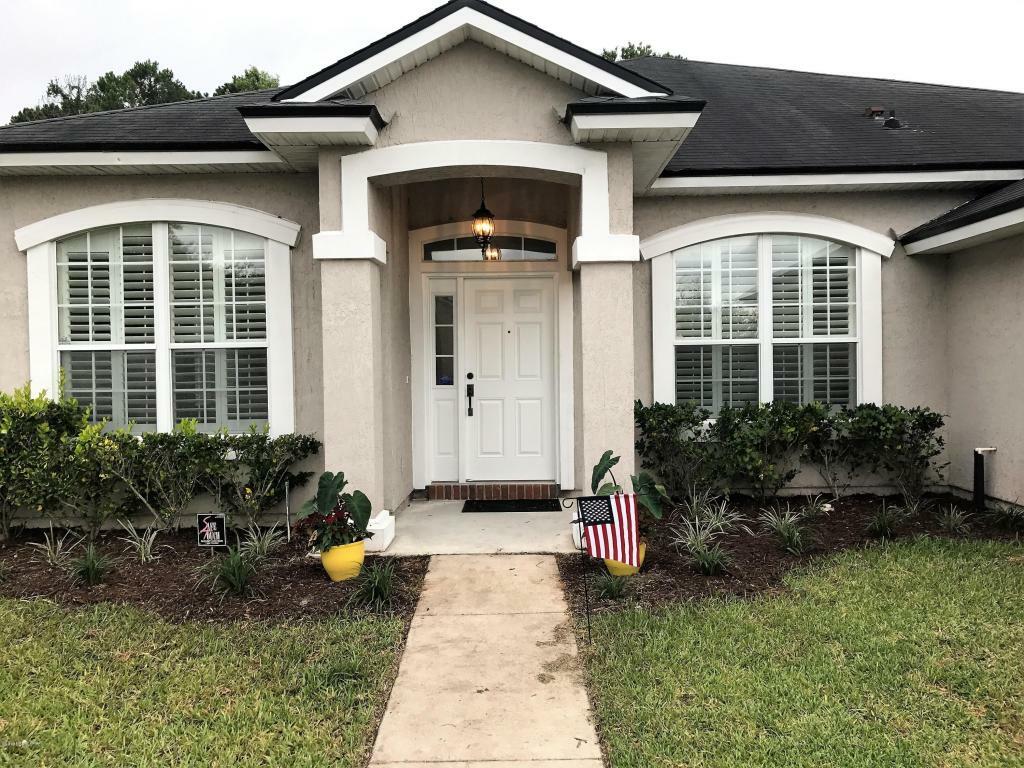 Property Photo: 12630 Ayrshire Street E FL 32226