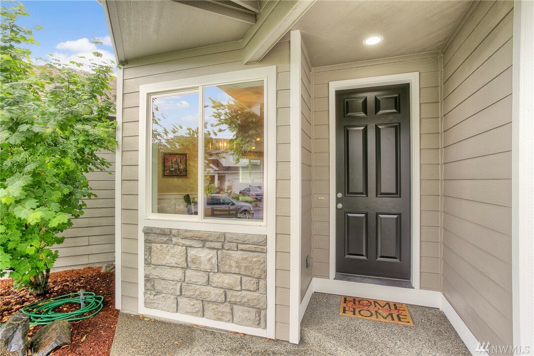 Property Photo: 17817 25th Ave E WA 98445