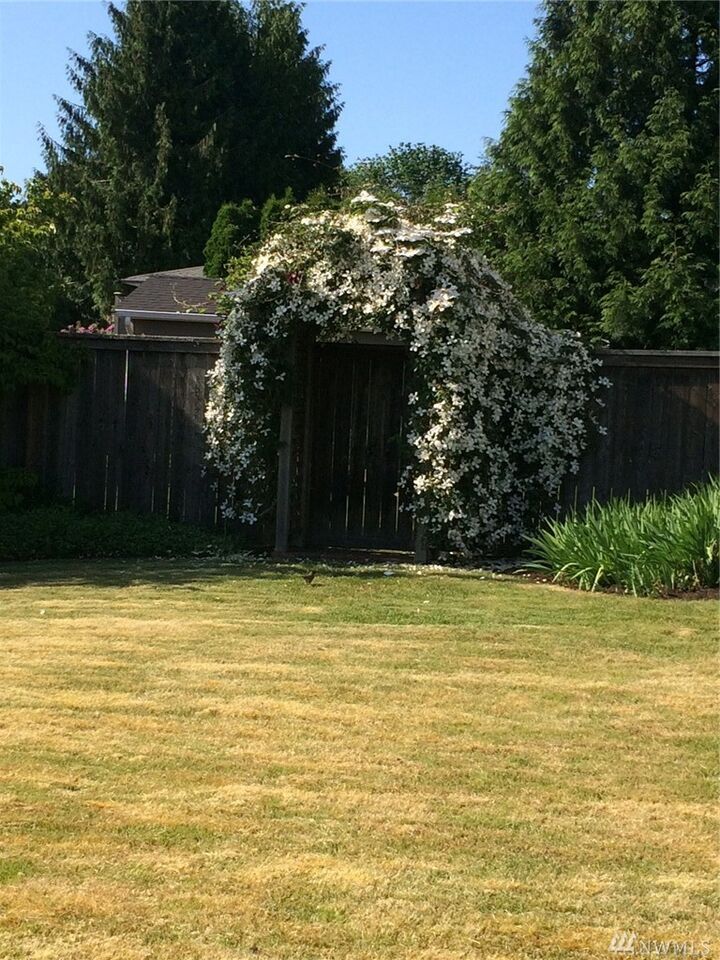 Property Photo:  15324 SE 133rd Ct  WA 98059 