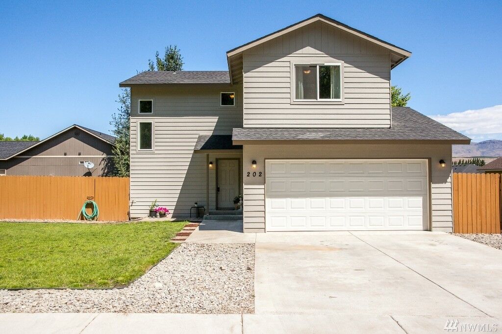 Property Photo:  202 Sweetheart Lane  WA 98828