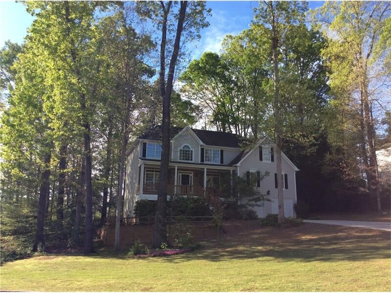 Property Photo: 1021 Andover Drive 30548