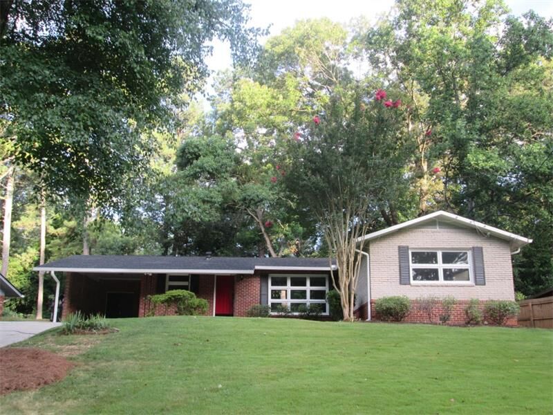 Property Photo:  3832 Longview Drive   30341 