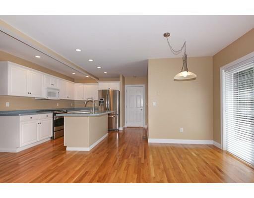 Property Photo:  4 Sweetbriar Way 4  MA 01720 