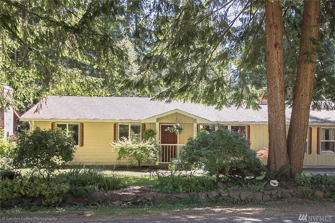 Property Photo:  16550 188th Avenue NE  WA 98072 