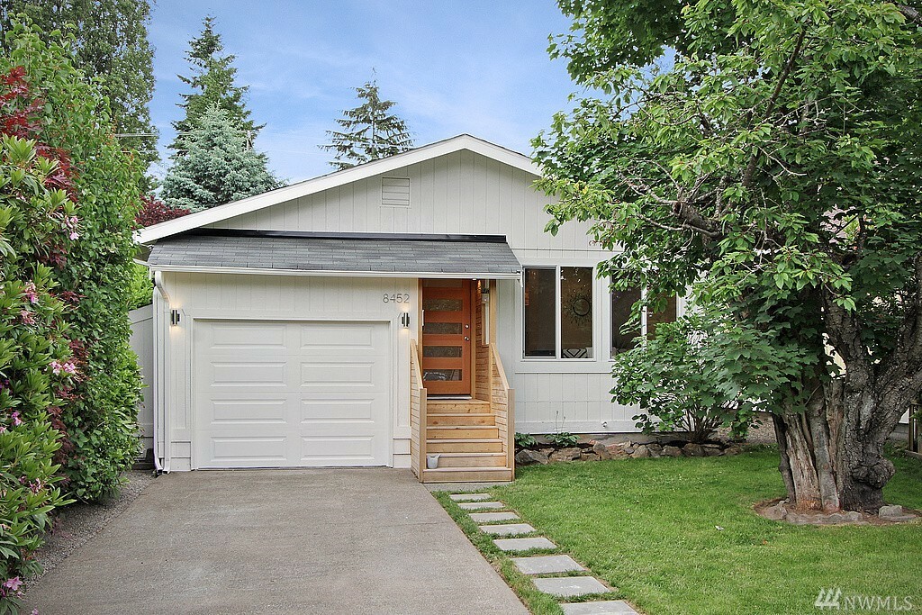 Property Photo: 8452 17th Ave SW WA 98106