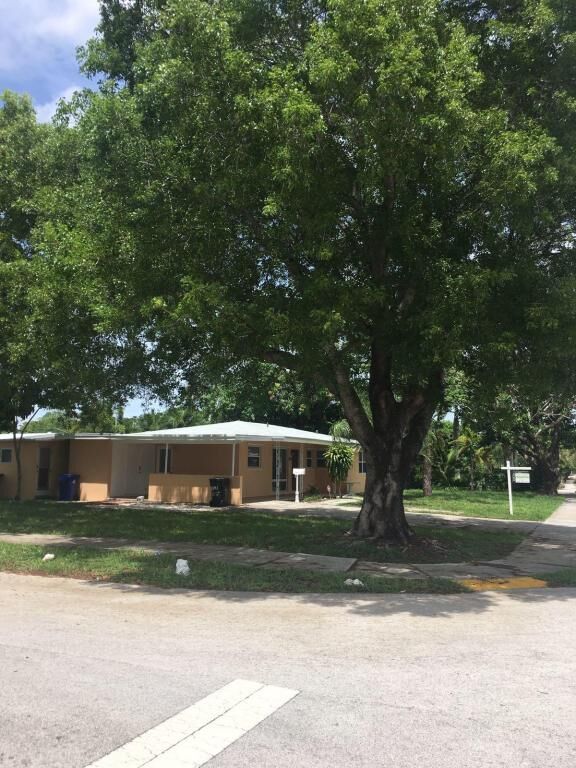 3391 SW 22nd Street  Fort Lauderdale FL 33312 photo