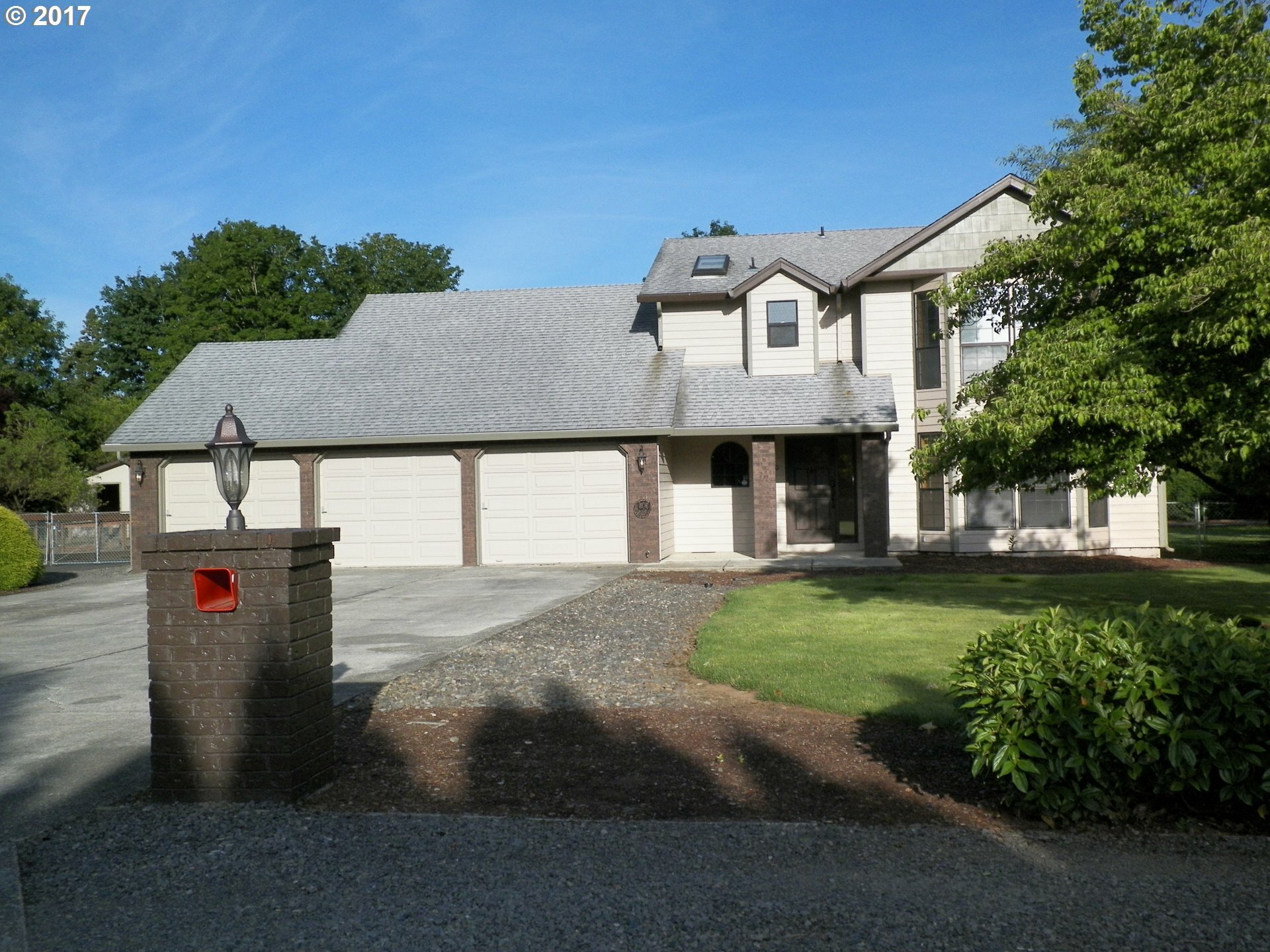 Property Photo:  12010 NE 119th Ave  WA 98606 