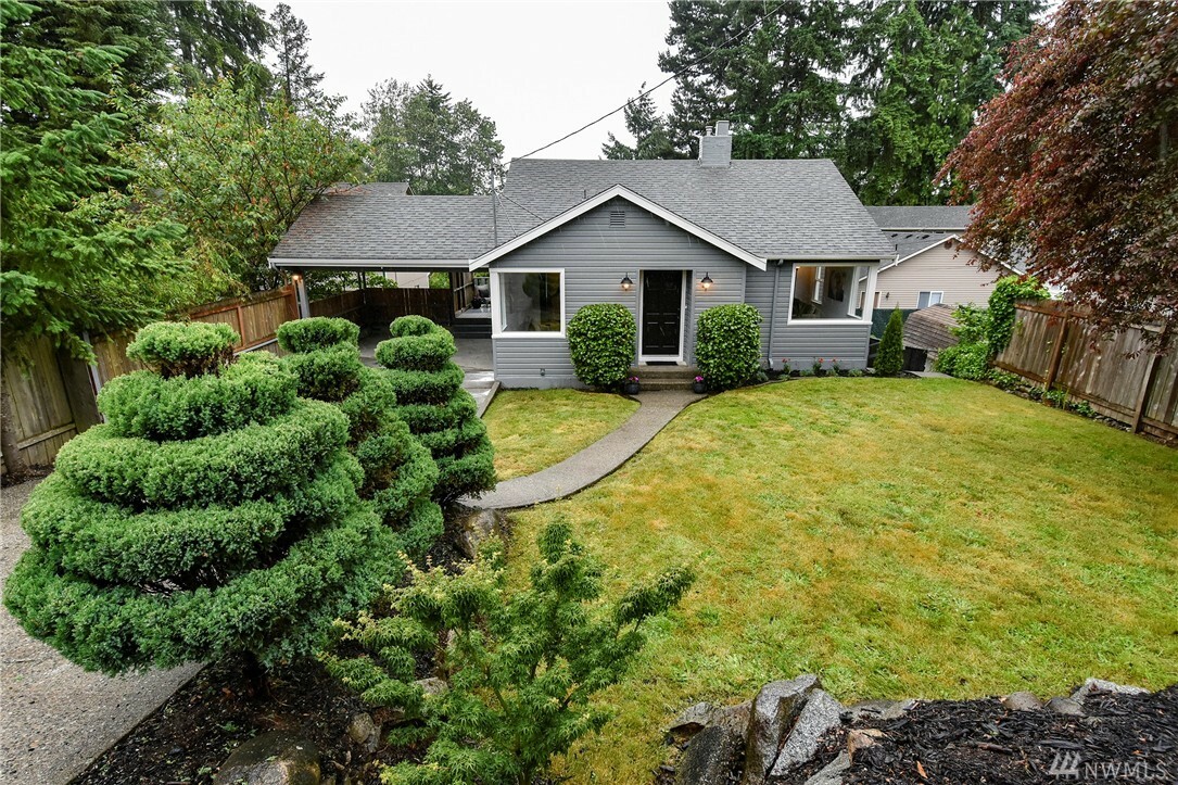 Property Photo:  18115 12th Ave NE  WA 98155 