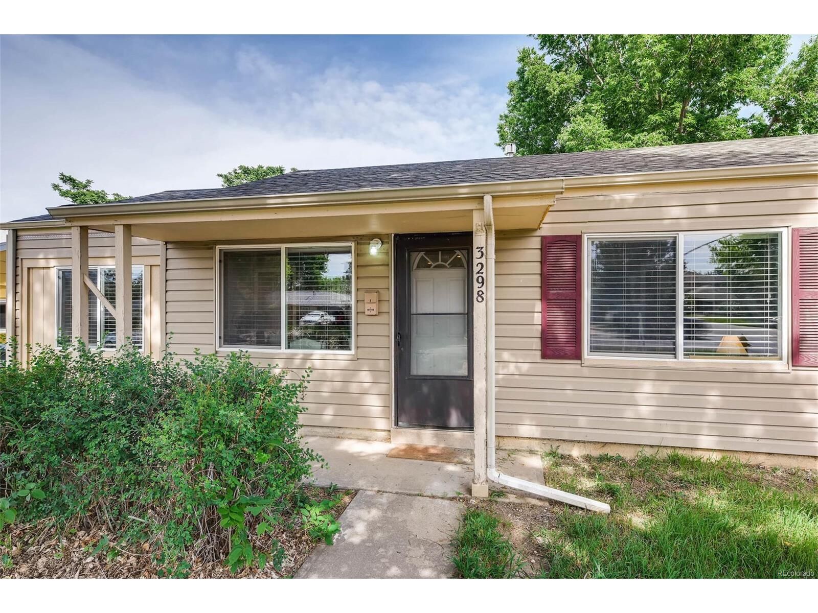Property Photo: 3298 South Dahlia Street CO 80222