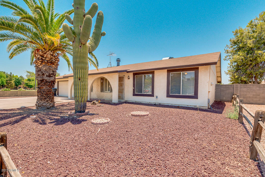 Property Photo:  3427 W Peppertree Lane  AZ 85226 