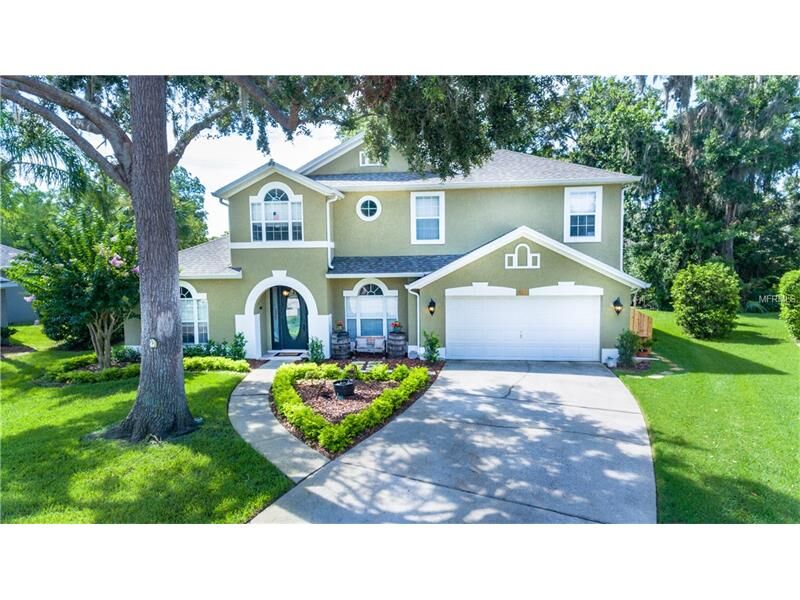 Property Photo:  413 Longshadows Court  FL 32708 