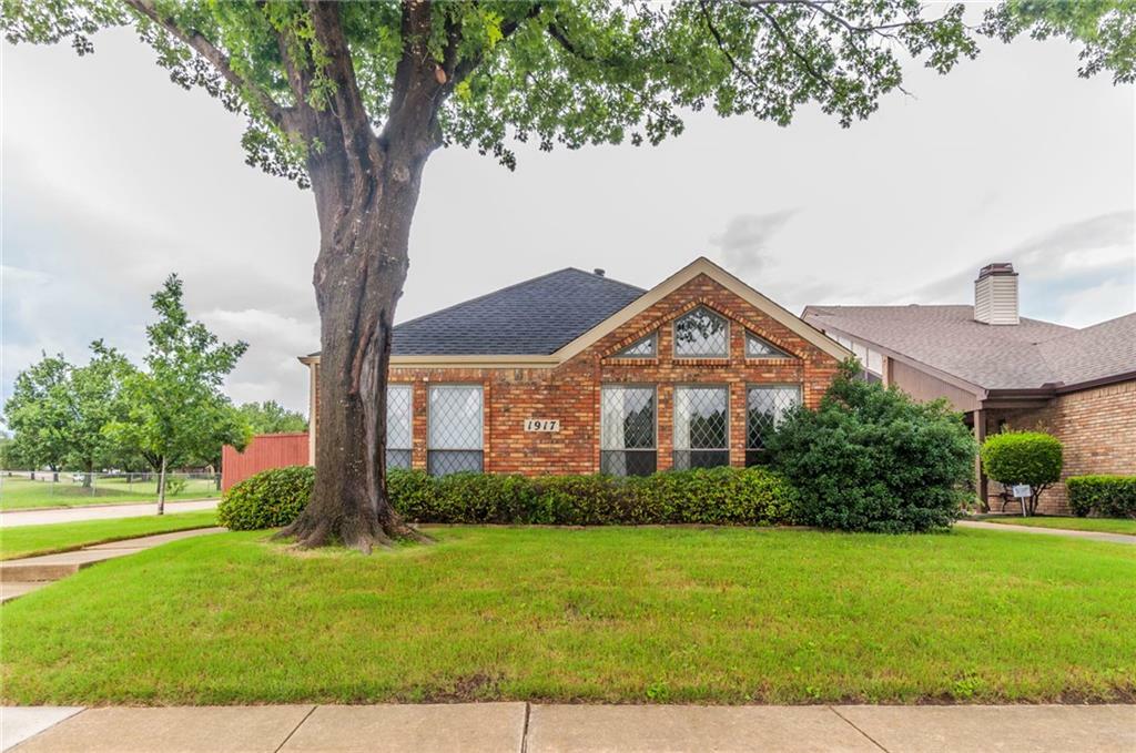Property Photo: 1917 San Miguel Drive TX 75074