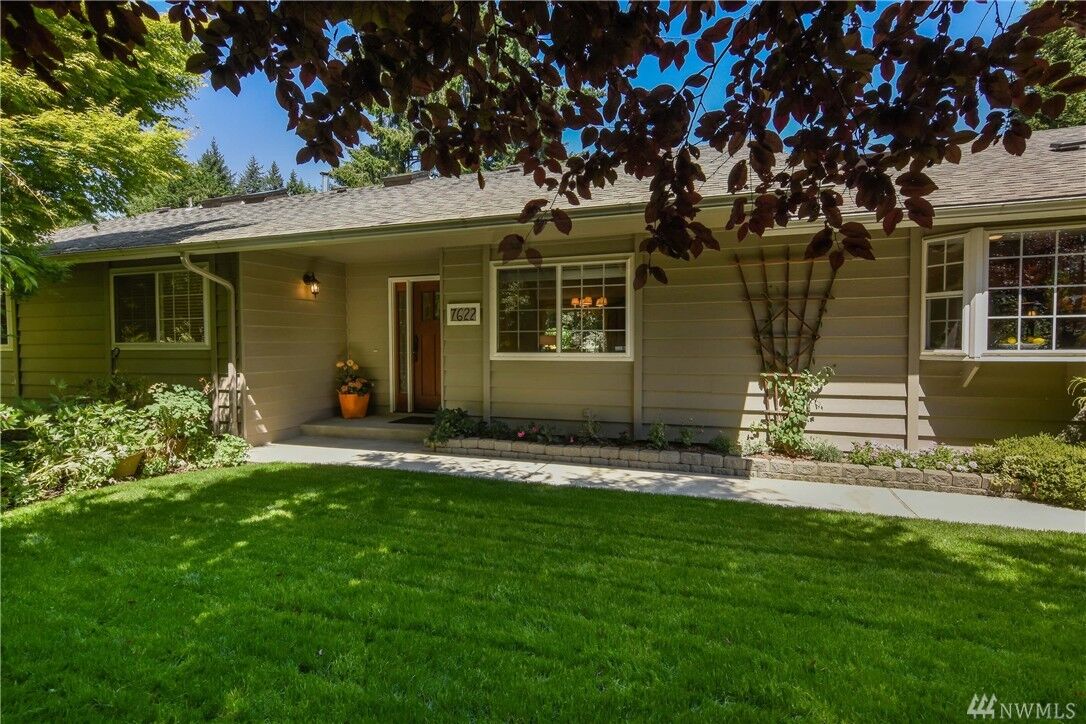 Property Photo: 7622 NE 123rd St WA 98034