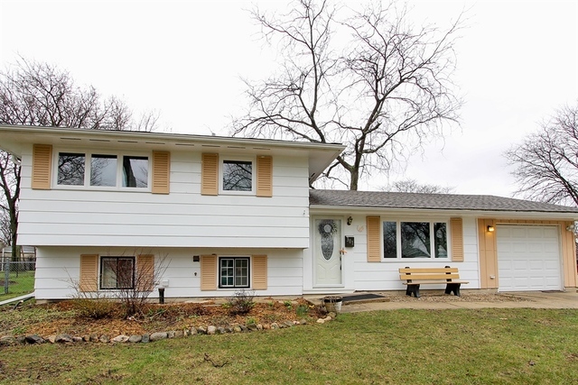 Property Photo:  301 Williams Drive  IL 60193 