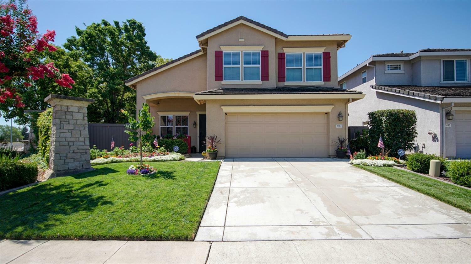 Property Photo:  2074 New Hampshire Way  CA 95835 
