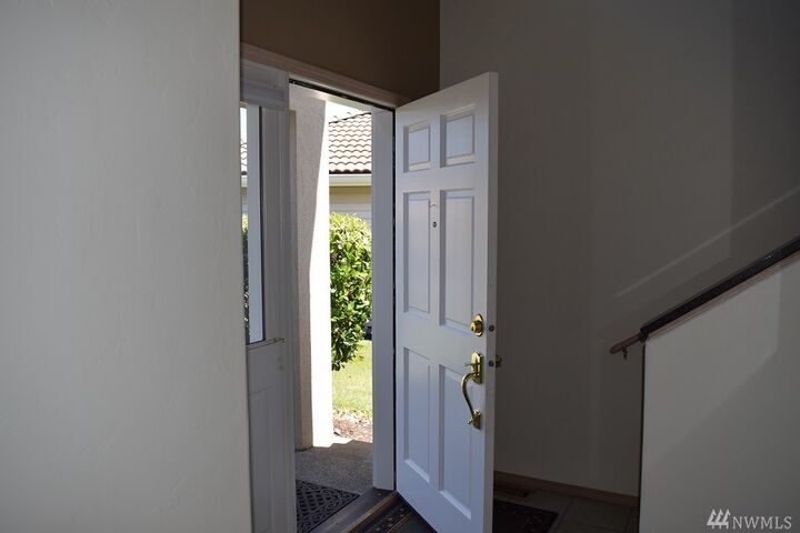 Property Photo:  6633 Riviera Ct SE  WA 98513 