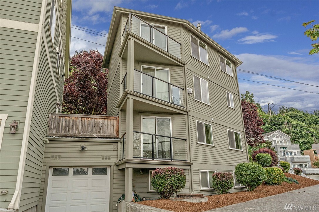 Photo de la propriété: 3821 59th Ave SW WA 98116