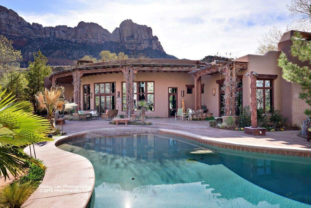 Property Photo:  104 River Bend Cir  UT 84767 