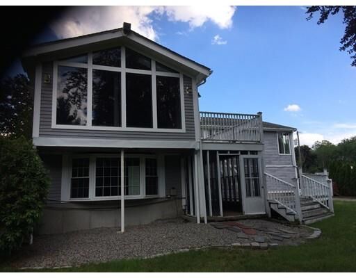 Property Photo:  7 Holly Ln  MA 02368 