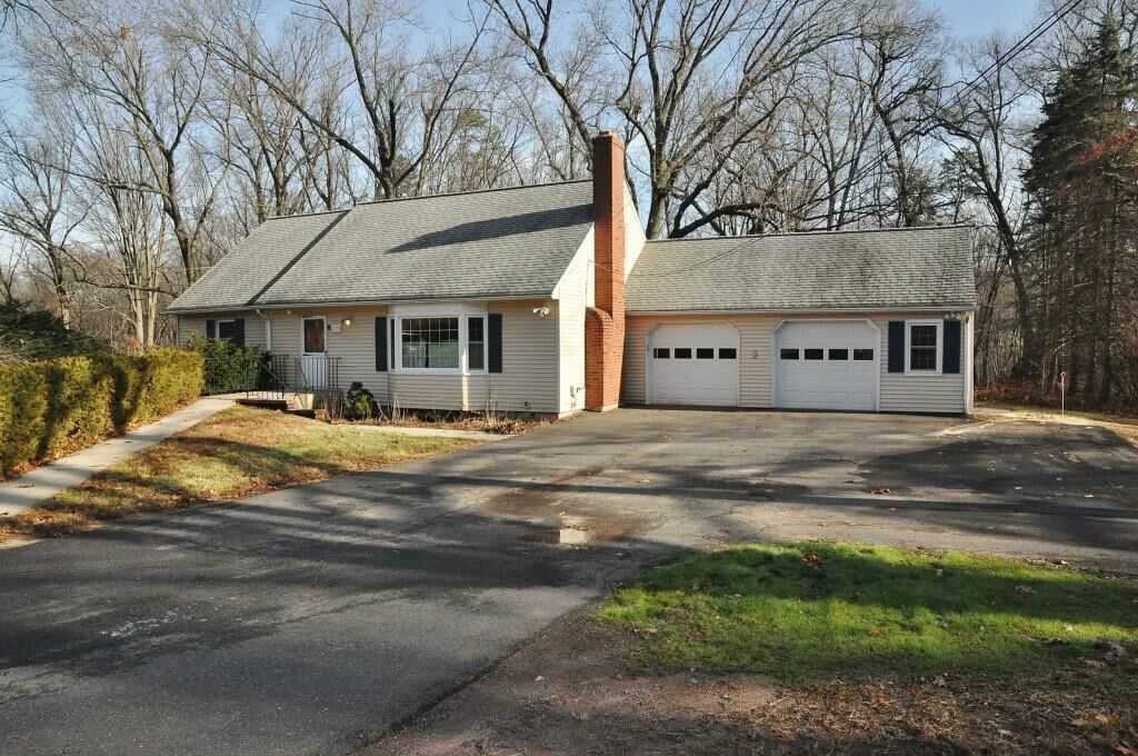 Property Photo:  208 Merline Road  CT 06066 