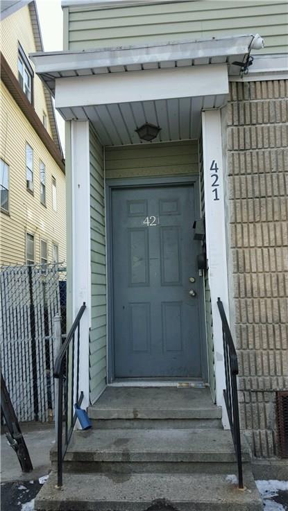 Property Photo:  421 Catherine Street  CT 06604 