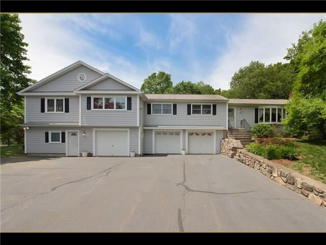 Property Photo:  39 Longview Road  CT 06611 