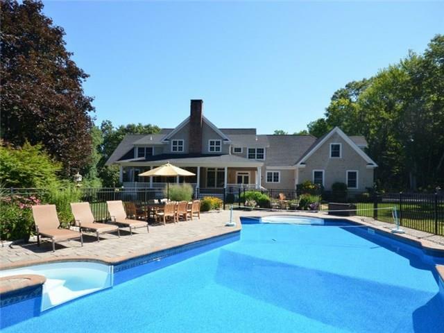 Property Photo: 465 North Park Avenue CT 06612