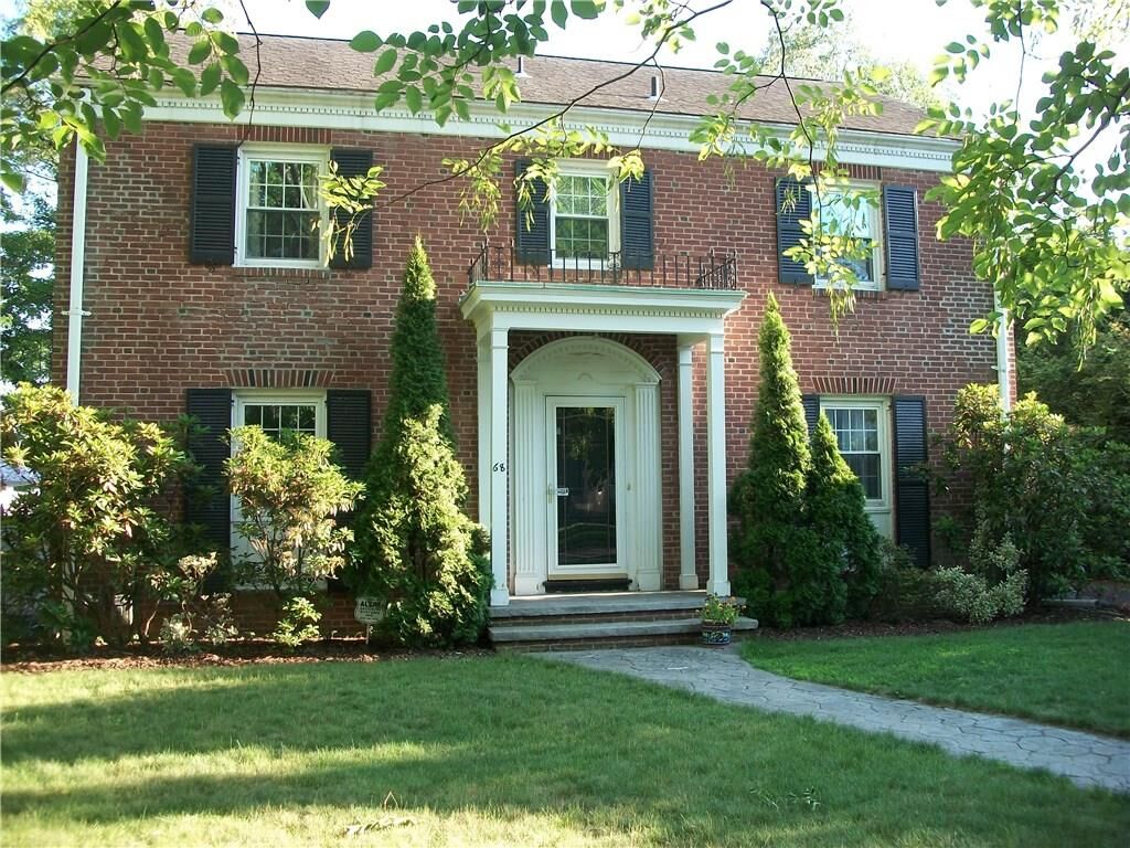 Property Photo: 68 Cleveland Road CT 06515