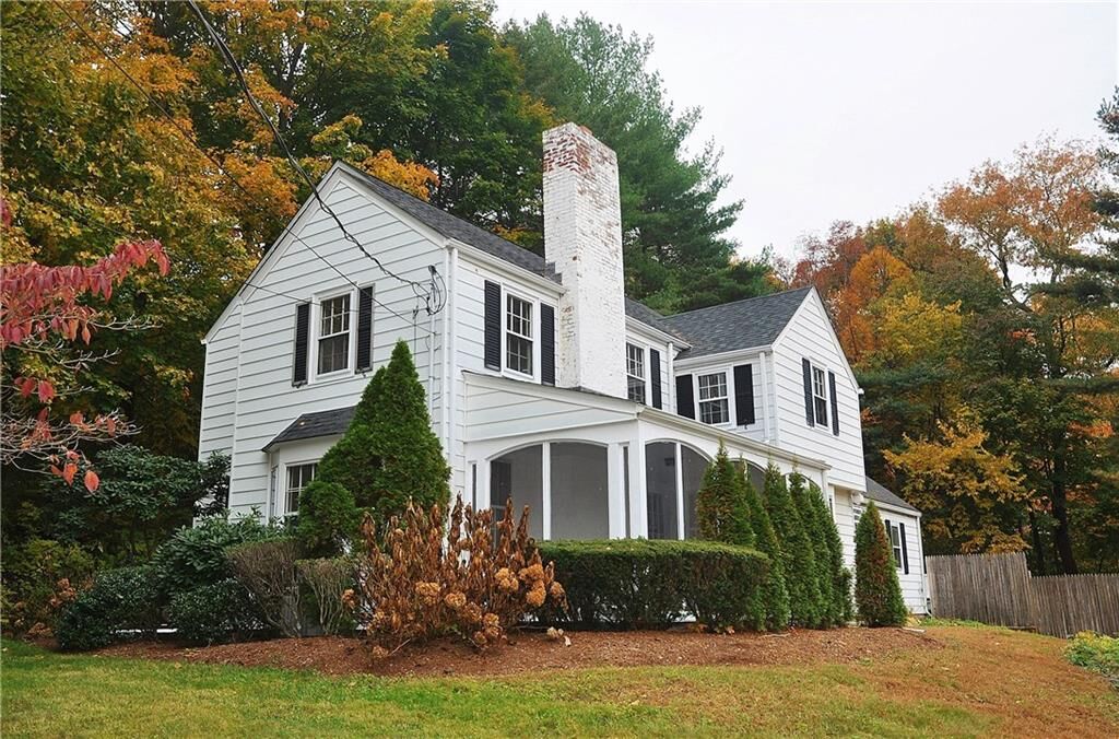 Property Photo: 6 Forest Hills Drive CT 06117