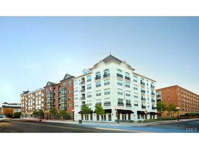 Property Photo:  850 East Main Street 328  CT 06902