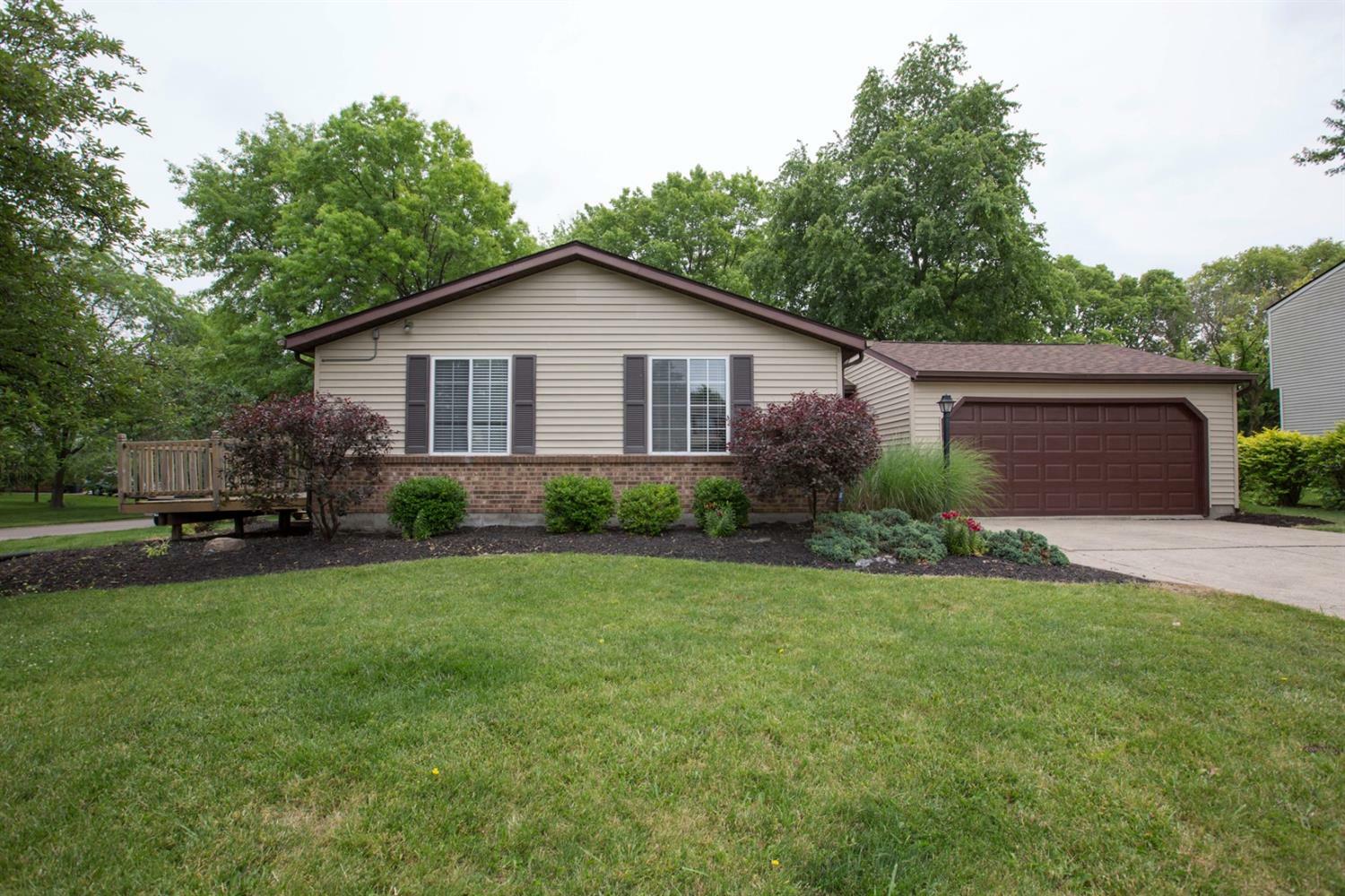 Property Photo:  7852 Albritton Place  OH 45069 