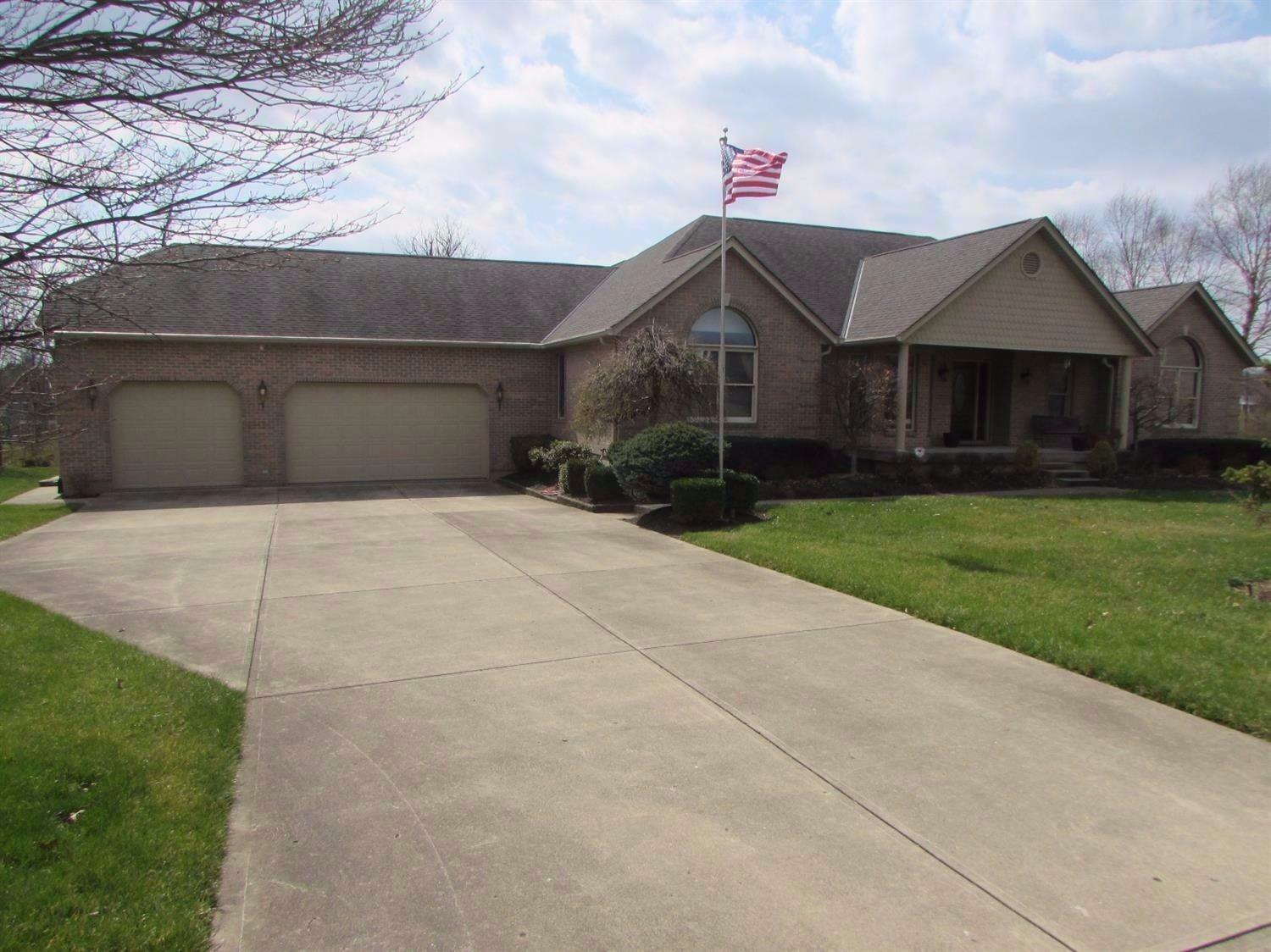 1691 Thall Drive  Hamilton OH 45013 photo