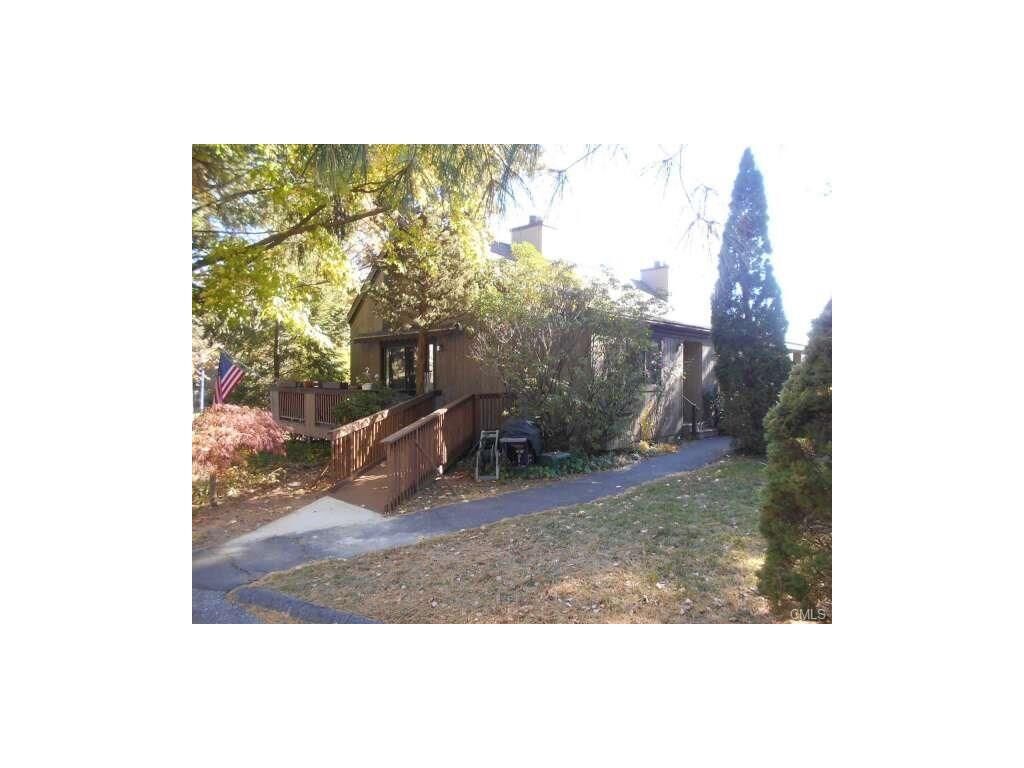 Property Photo:  248 South Trail B  CT 06614 
