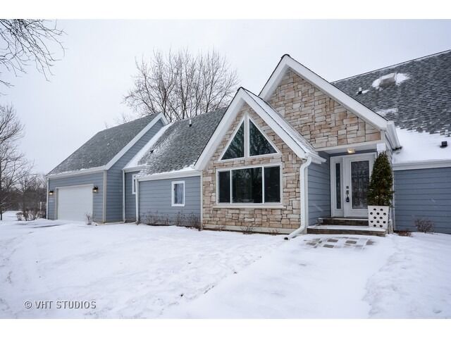 20703 North Buckeye Avenue  Barrington IL 60010 photo