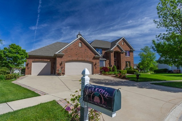 Property Photo:  329 Eli Barnes Court  IL 60178 